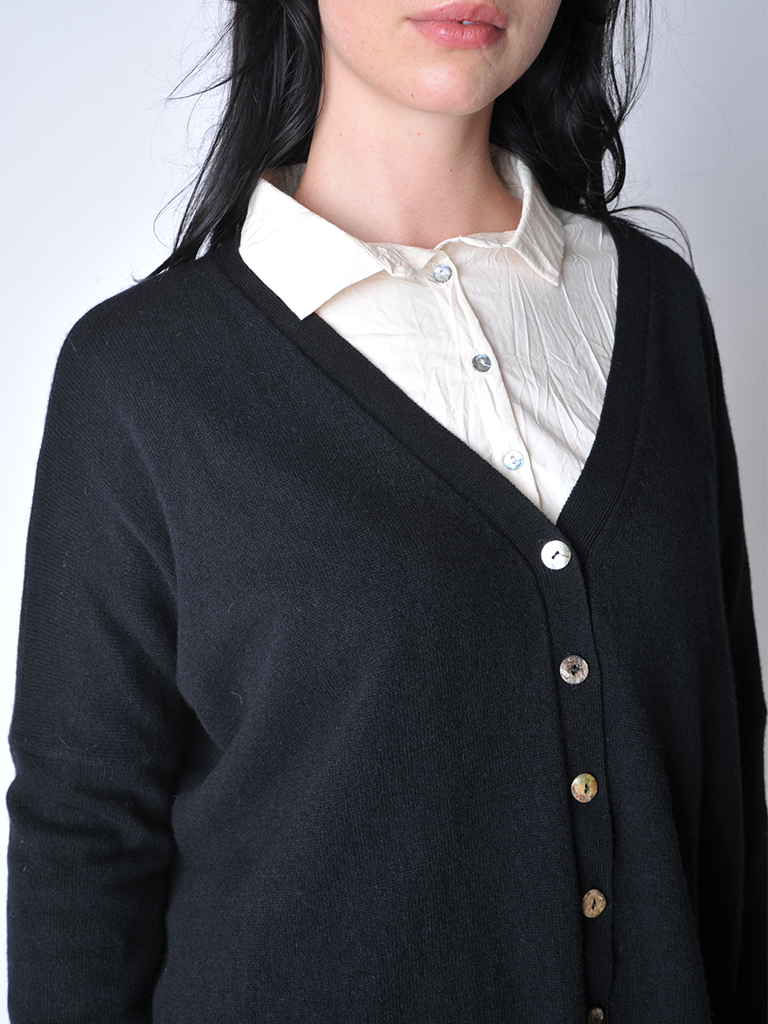 Black Cashmere V Neck Cardigan - Roztayger