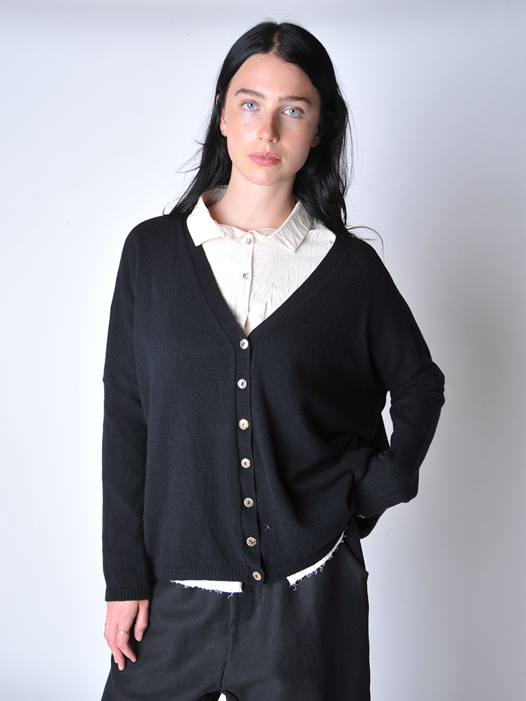 Black Cashmere V Neck Cardigan - Roztayger