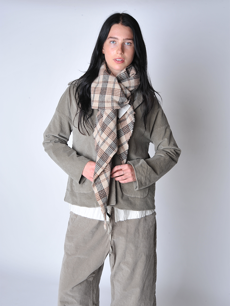 Album de Famiglia | Tartan Triangle Scarf – Roztayger