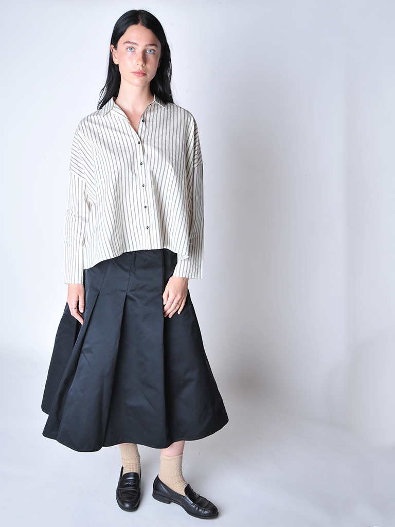 Black Sisli Wide Pleated Skirt - Roztayger