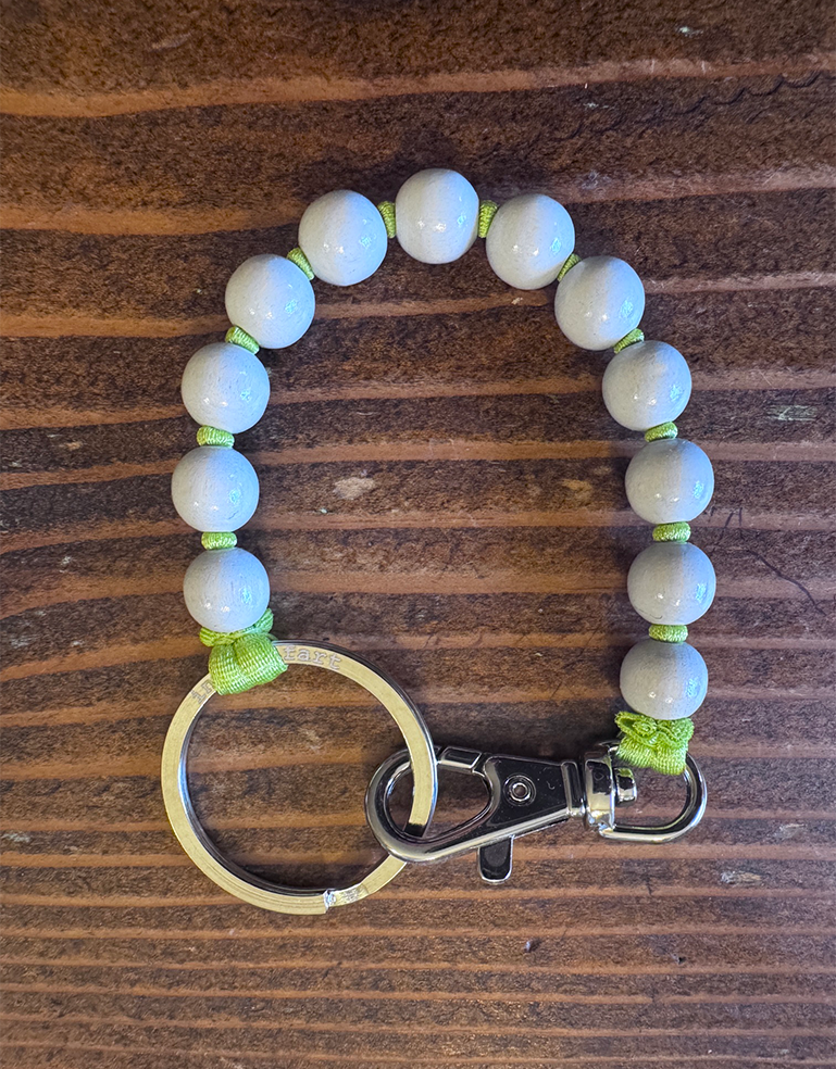 Ina Seifart | Grey and Lime Short Perlen Keychaint – Roztayger