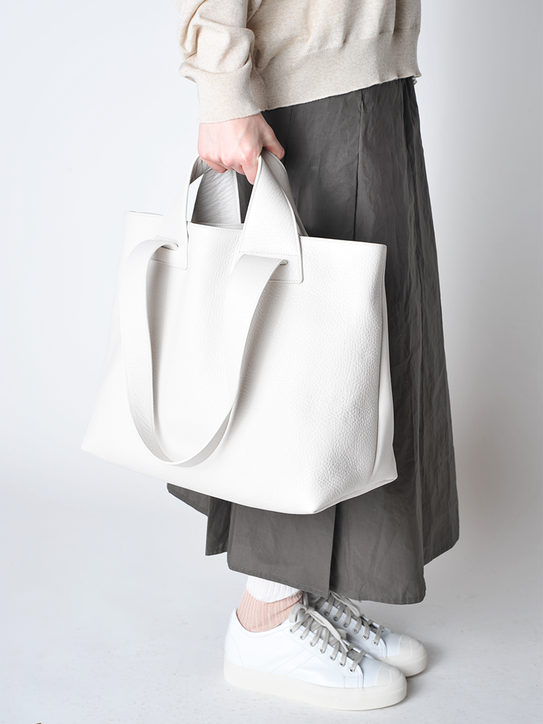 Plein Chalk WhiteTote - Roztayger