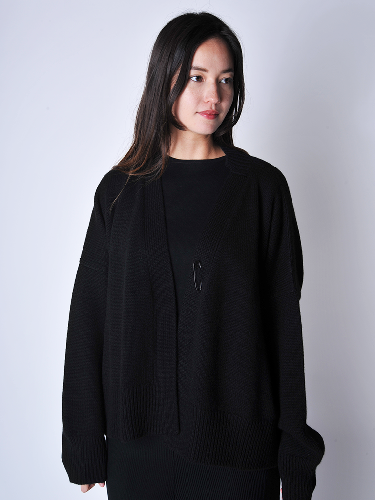 Black Aire Chunky Knit Cardigan - Roztayger