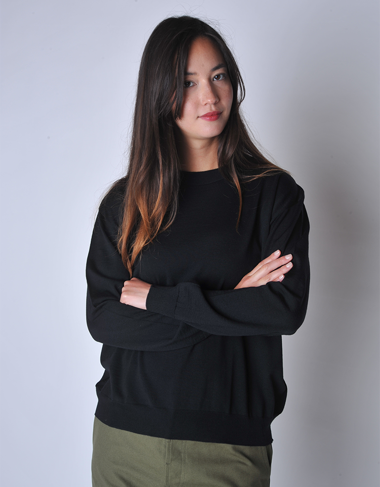 Black Muscat Crew Neck - Roztayger