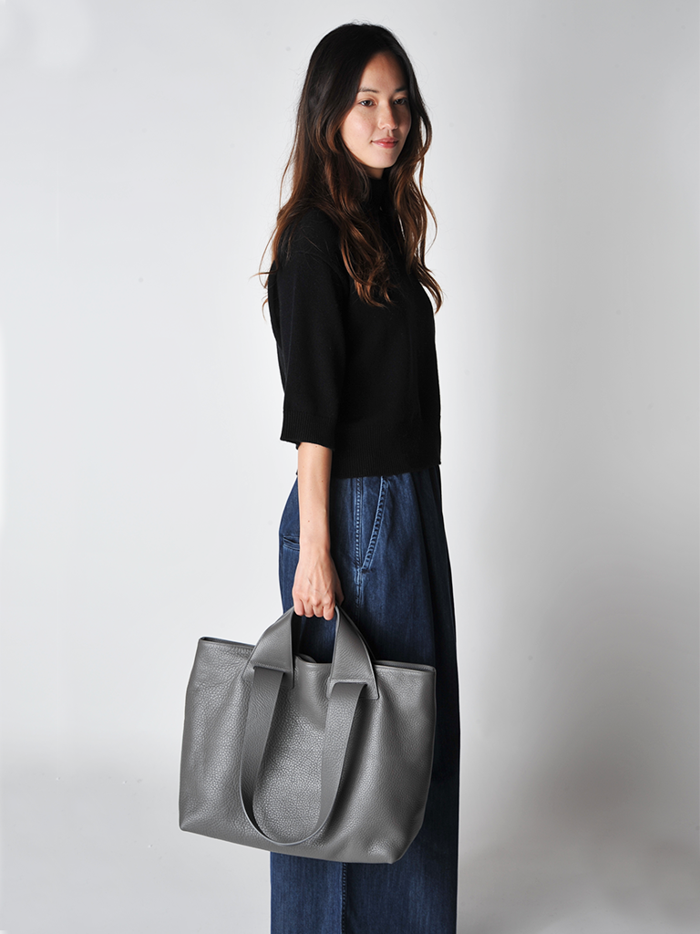 Gummetal Grey Plein Tote - Roztayger