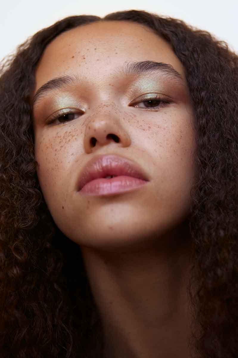 Ochaya Eye Glow Color - Roztayger