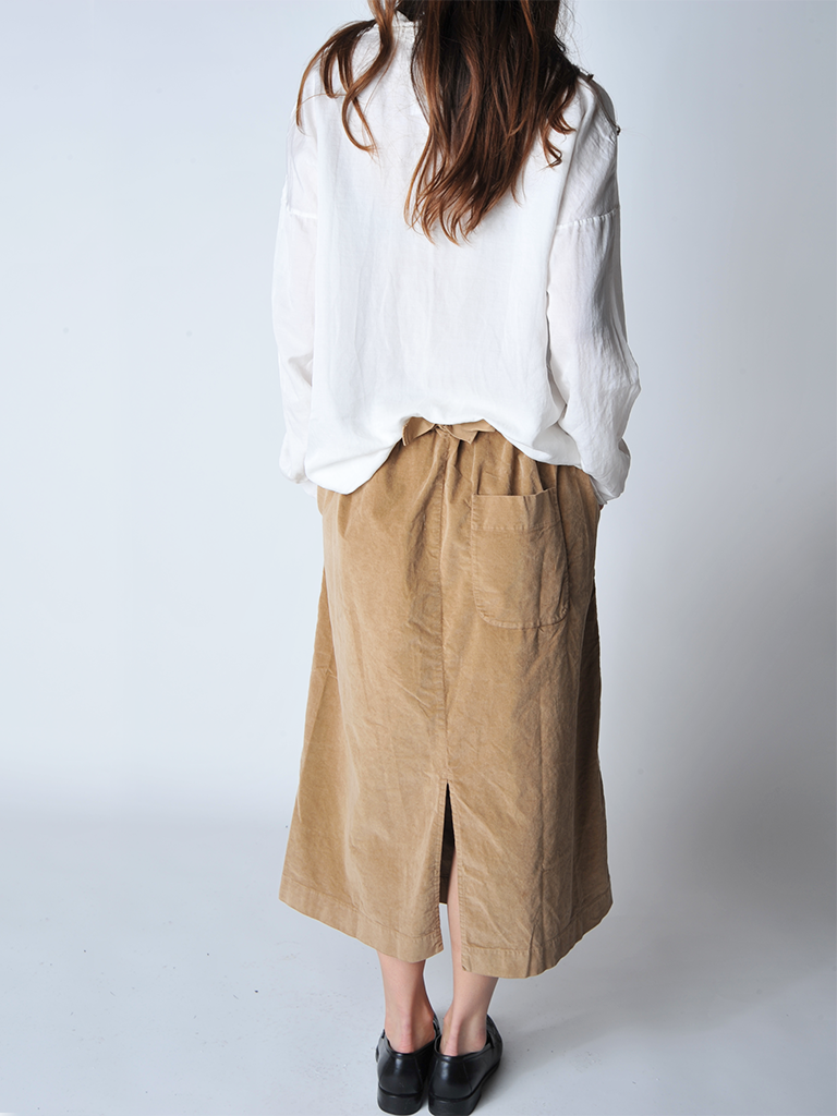 Milk Short Collar Shirt