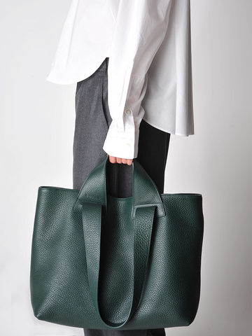 
  
	
    
	
    Dark Green Plein Tote