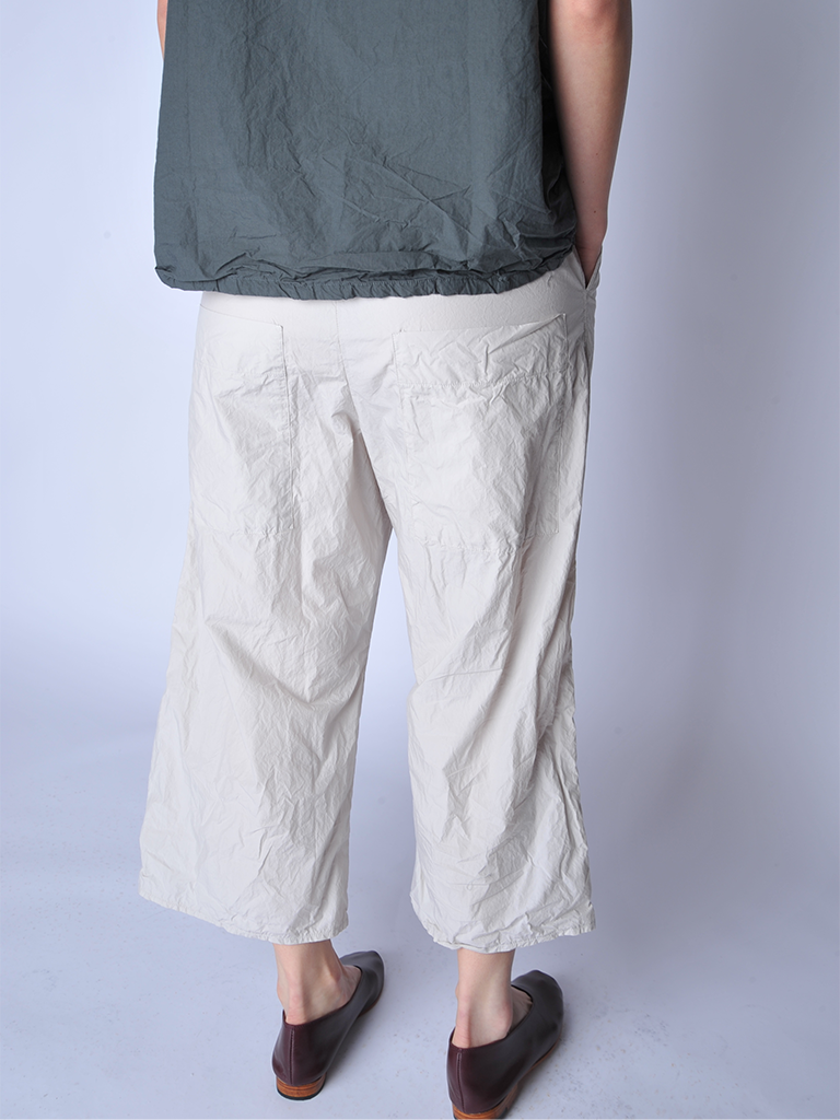 Pebble Wide and Short Trousers - Roztayger
