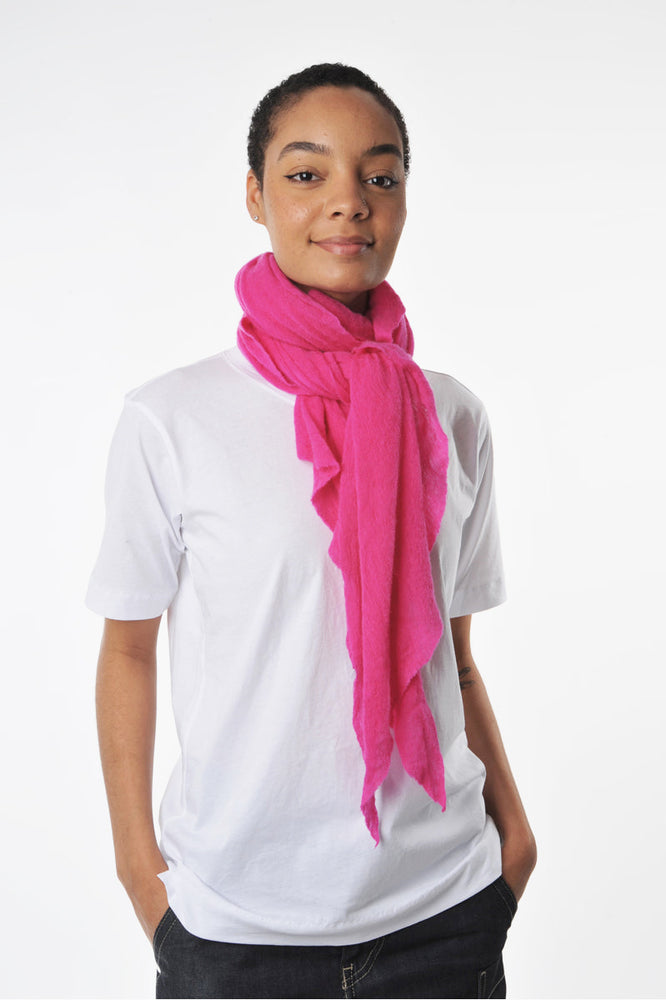 
                  
                    Fuschia Diamond Classic Knit Cashmere Scarf - Roztayger
                  
                