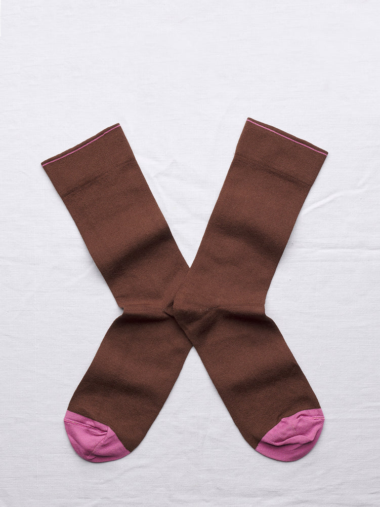 UN178  chocolate brown  socks - Roztayger