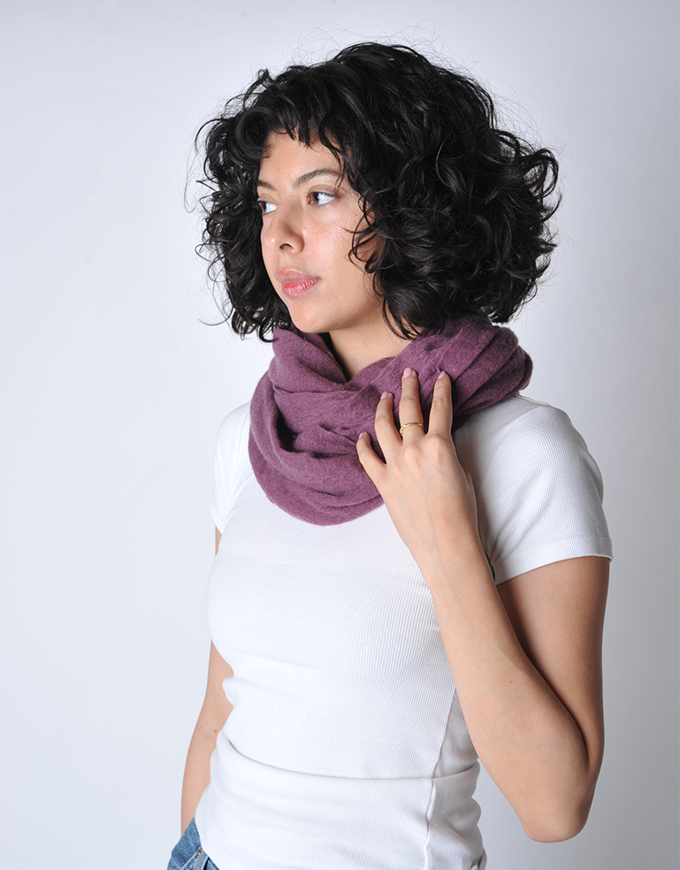 Thick Plum Mauve Classic Knit Cashmere Tube Scarf - Roztayger