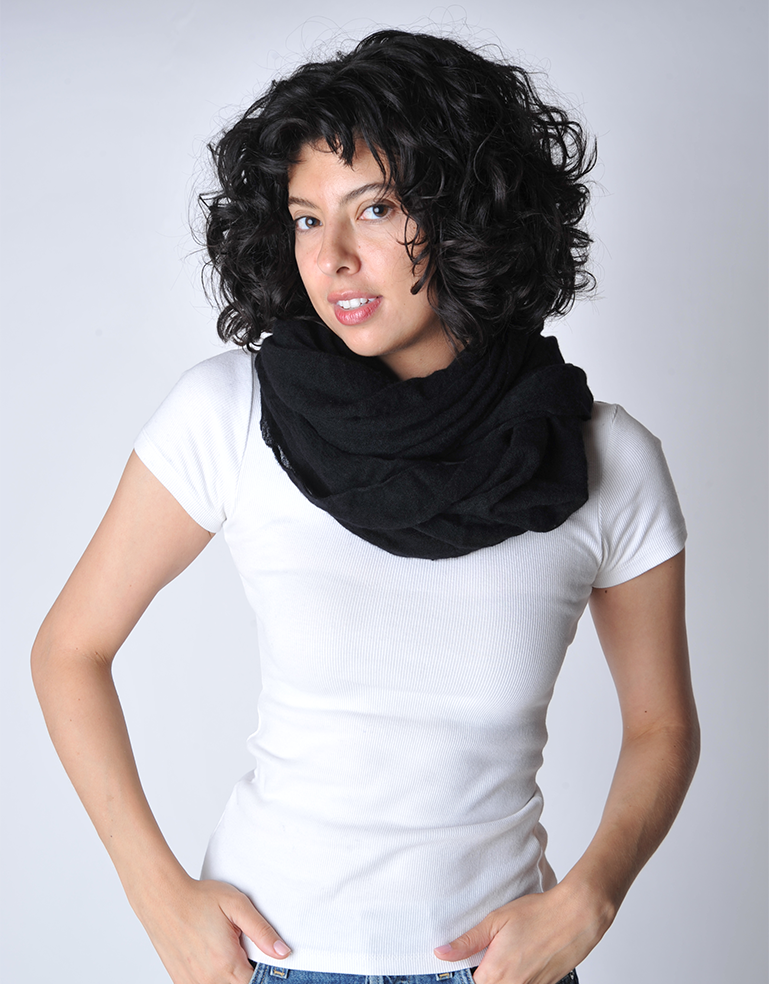Thick Black Classic Knit Cashmere Tube Scarf - Roztayger