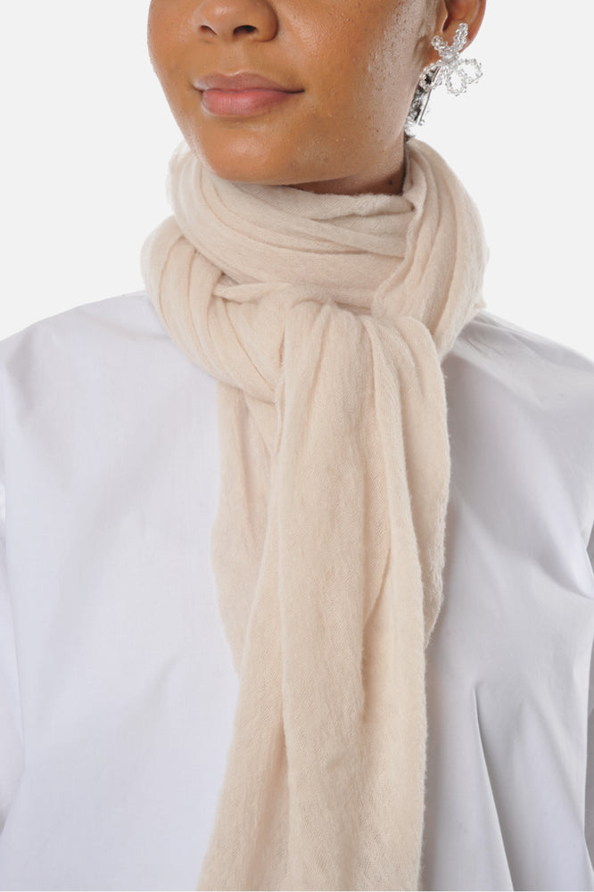 Parchment Classic Knit Diamond Cashmere Scarf - Roztayger