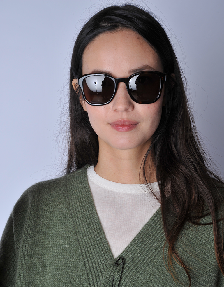 BQE Goldfinch Sunglasses - Roztayger
