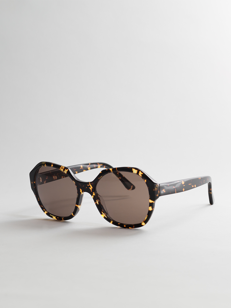 001 Gotham Dark Tortoise Sunglasses - Roztayger