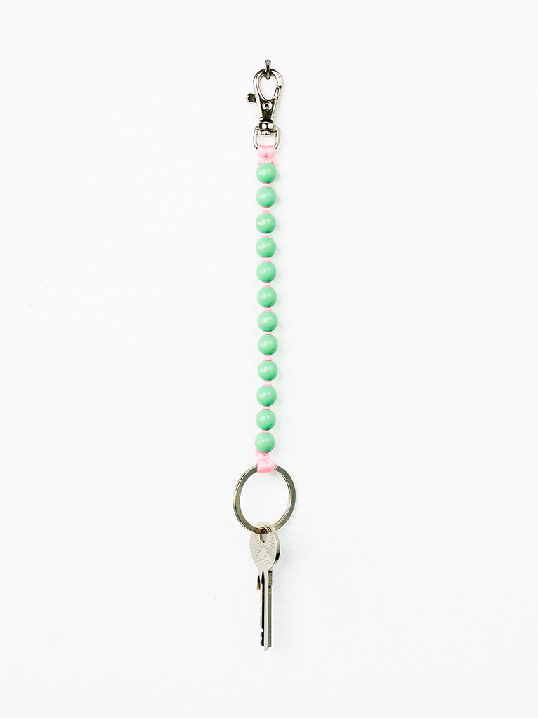 Mint Green and Rose Short Perlen Keychain