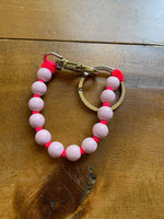 Pink and Red Short Perlen Keychain - Roztayger