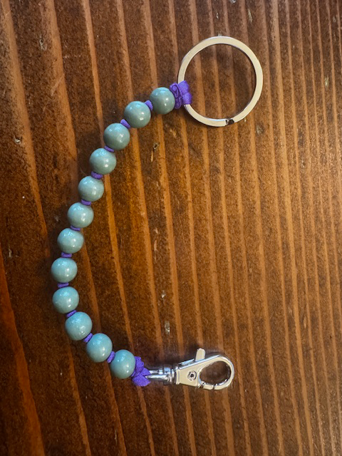 Salvia and Purple Short Perlen Keychain