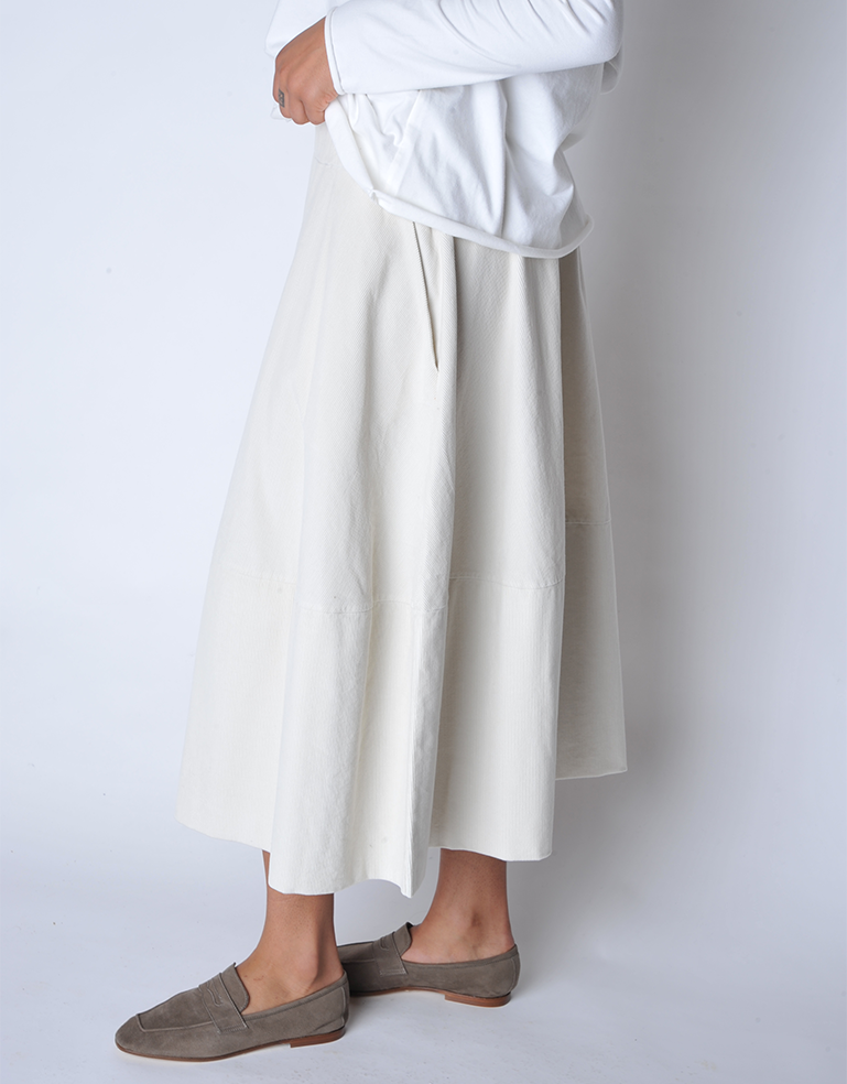 
                  
                    Winter White Gonna Corduroy Skirt - Roztayger
                  
                