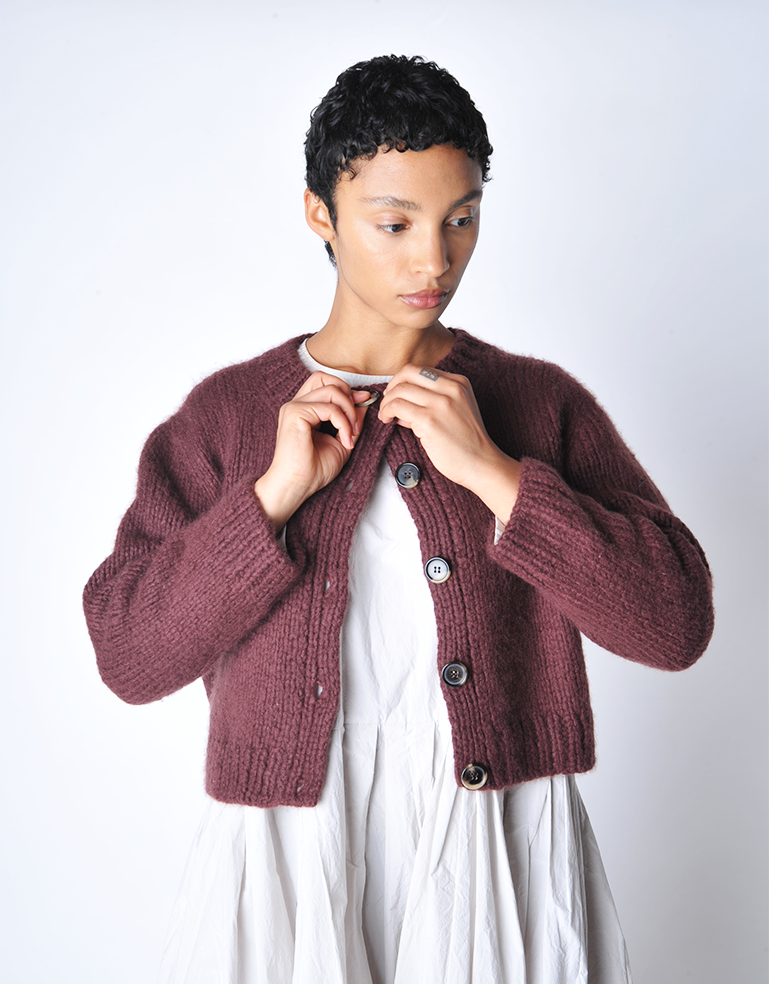 
                  
                    Bordeaux Elizabeth Sweater - Roztayger
                  
                