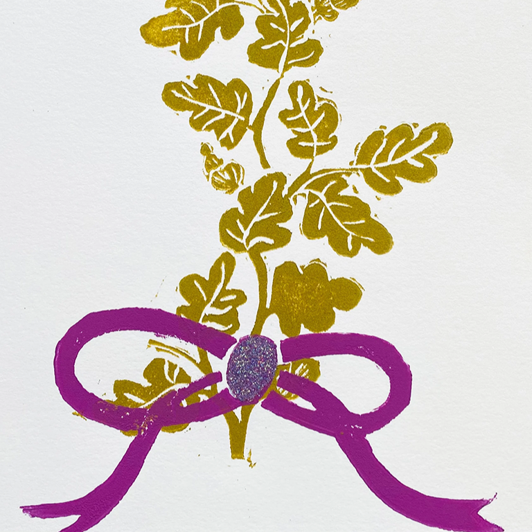 Gold Acorn Bouquet Card - Roztayger