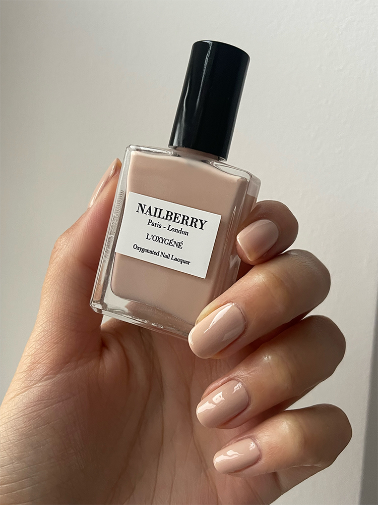 Au Naturel Oxygene L'Oxygene Nail Polish - Roztayger