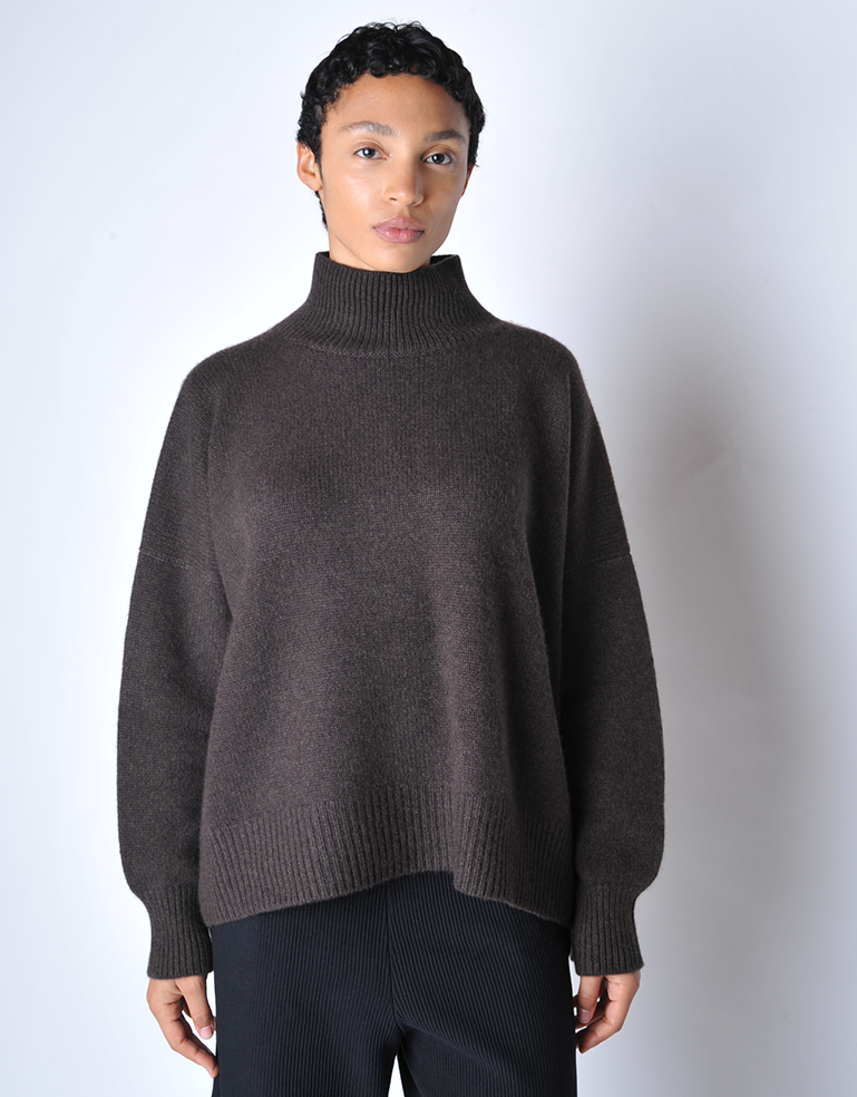 Chocolate Kaila Turtleneck Sweater - Roztayger