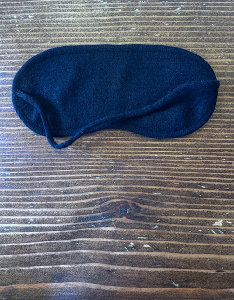 Black Cashmere Eye Mask - Roztayger
