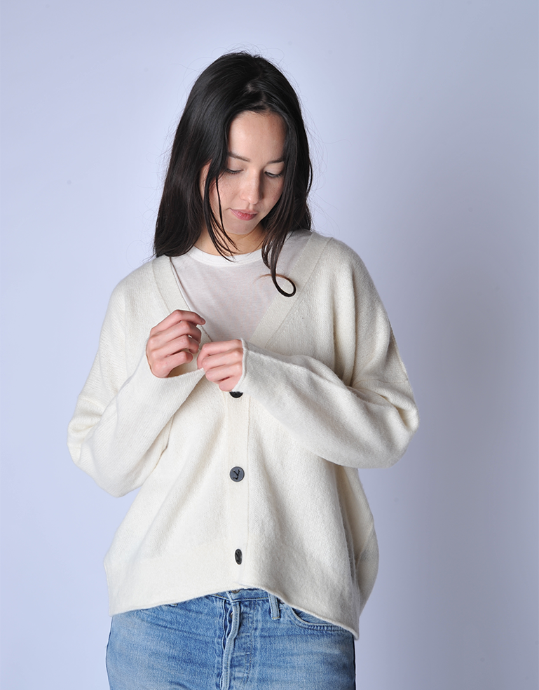 Ivory Ila Cashmere Cardigan - Roztayger