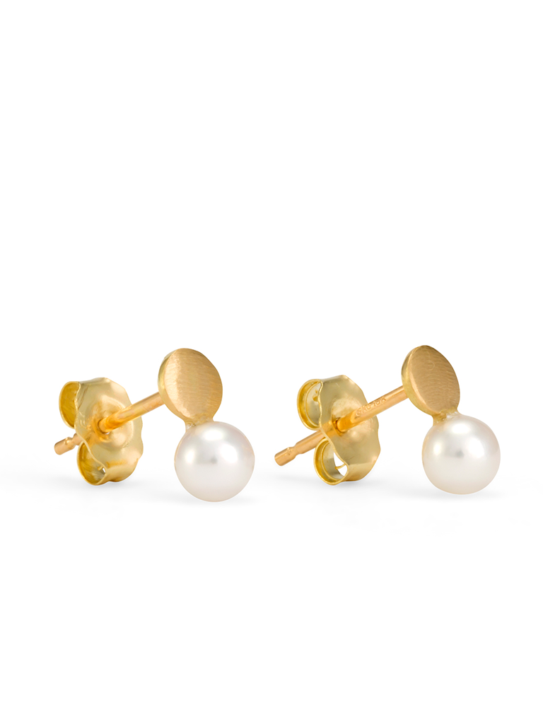 Pearl Drop Studs