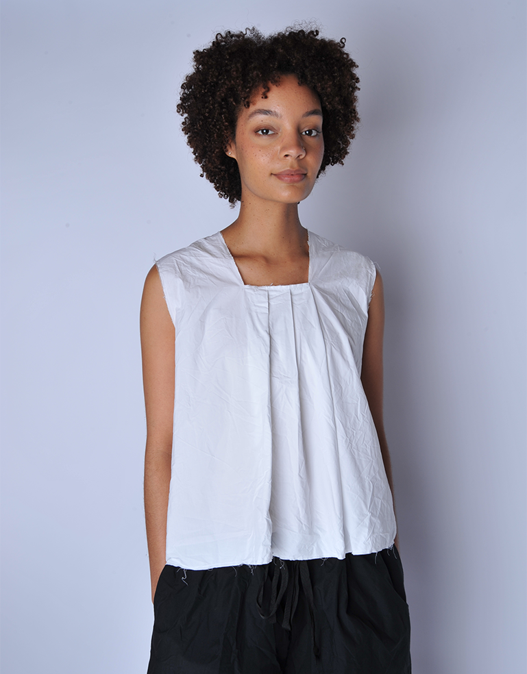 White Square Back Pleated Sleeveless Top - Roztayger