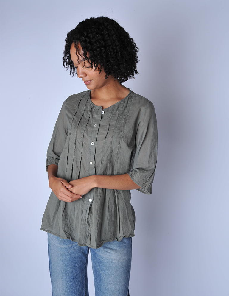 Shadow Pleat Shirt - Roztayger