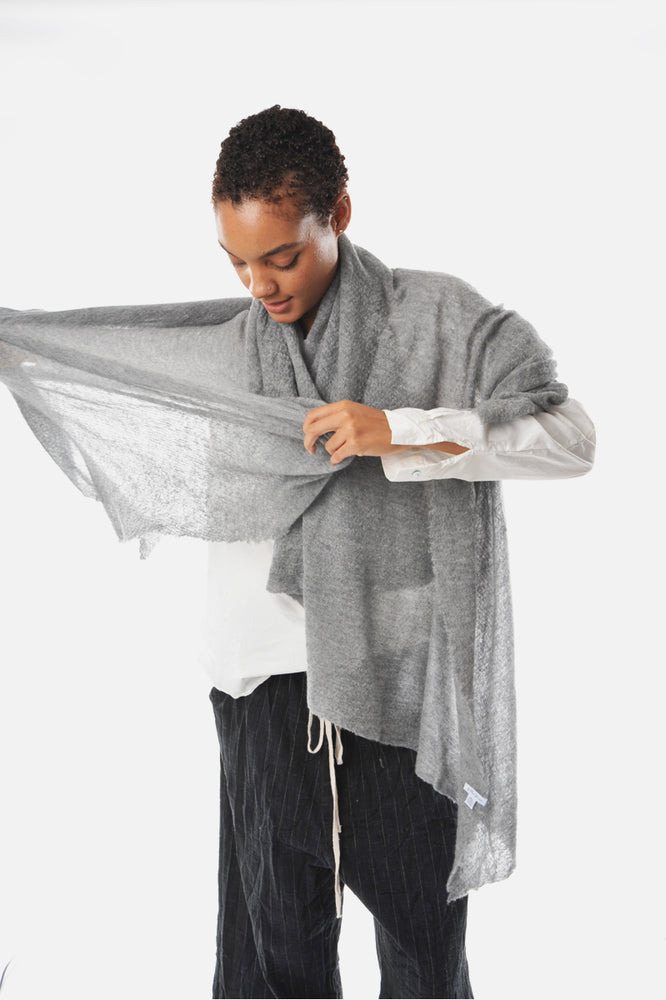 
                  
                    Grey Melange cashmere stole - Roztayger
                  
                